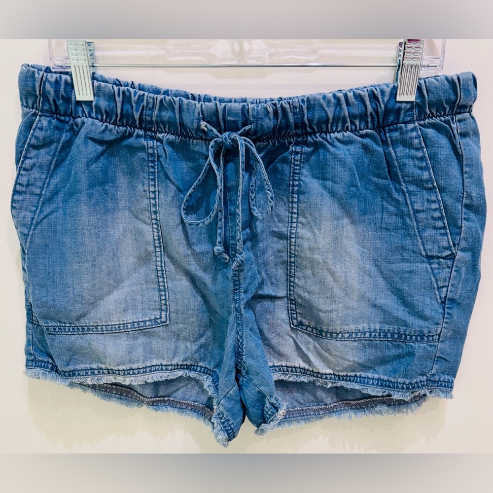 Bella Dahl Light Blue Chambray Denim Jean Shorts